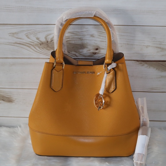 🌼SOLD🌼NWT Michael Kors Trista 2 in 1 - Picture 2 of 8